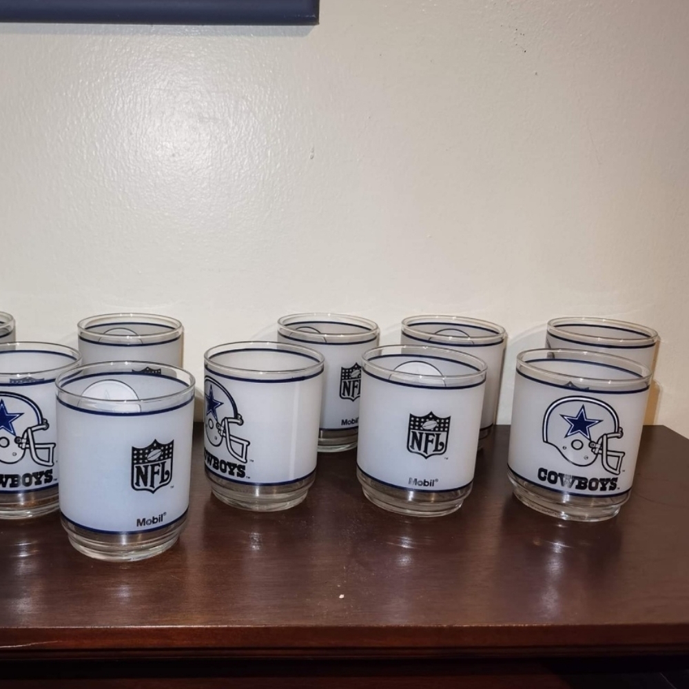Dallas Cowboys glasses